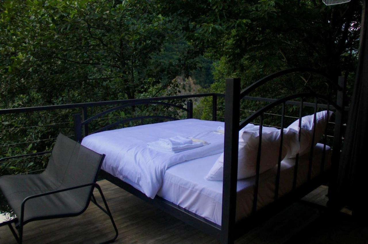 Woodpecker Ვუდფექერი Villa Batumi Esterno foto