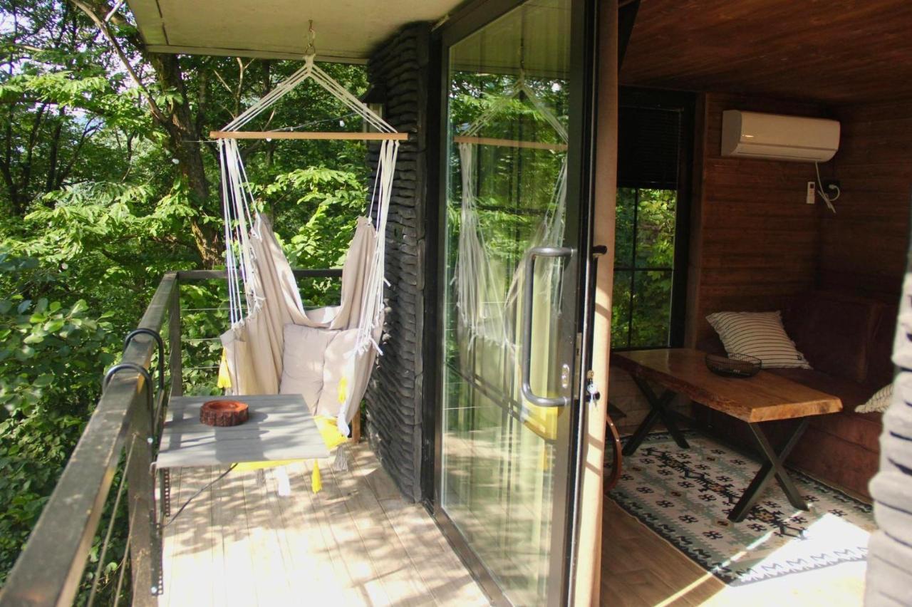 Woodpecker Ვუდფექერი Villa Batumi Esterno foto